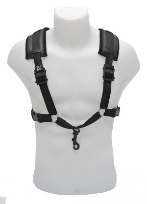 BG S40CSH Komfort Kreuzgurt Herren von vorne auf Puppe. Produktbild