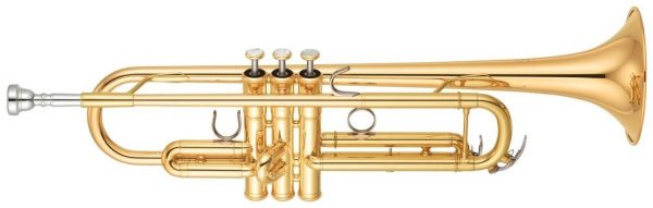 Das Bild zeigt eine goldfarbene Trompete mit silberfarbenem Mundstück vor einem neutralen Hintergrund.