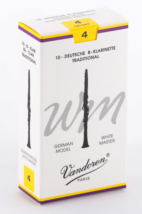 Ein weißer Karton mit violetter Akzentfarbe, der Klarinettenblätter der Stärke 4 für deutsche B-Klarinetten der Marke Vandoren (White Master) enthält, ist abgebildet.
