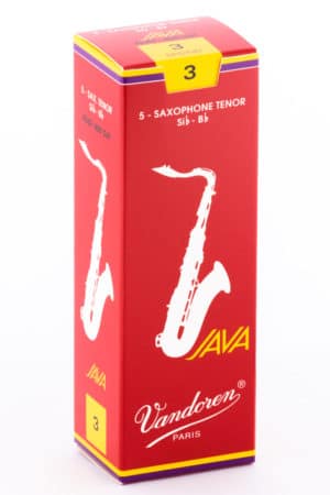 Eine rote Verpackung für Vandoren JAVA Tenorsaxophon-Blätter in der Stärke 3.