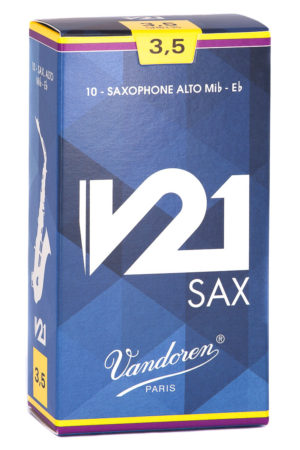 Eine längliche, rechteckige, blau-gelbe Schachtel mit der Aufschrift "V21 SAX" und dem Vandoren-Logo, die 10 Blätter für ein Altsaxophon in der Stärke 3,5 enthält, steht auf weißem Hintergrund.