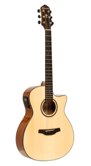 Eine helle Crafter HT-250 CE Westerngitarre mit Cutaway und dunklem Griffbrett steht aufrecht vor weißem Hintergrund.