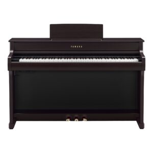 Yamaha CLP-835 Digitalpiano Rosenholz Ansicht von vorne auf Tasten und Pedale Produktbild