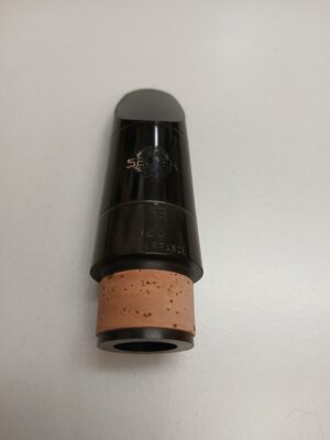 Henri Selmer Paris Bb-Klarinettenmundstück Böhm C85 120 von oben schräg Produktbild