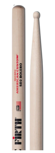 Vic Firth American Custom SD2 Drumsticks auf weißem Hintergrund Produktbild