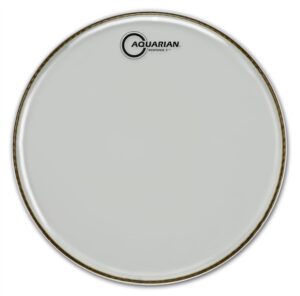 Abgebildet ist ein Aquarian Drumheads TCRSP2-12 Response 2 Coated Schlagzeugfell mit weißer, rauer Oberfläche und schwarzem Logo.