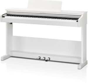 Das Bild zeigt ein weißes Kawai CX-102W Digitalpiano mit Notenpult und Pedalen, das mit einer kostenlosen Klavierbank angeboten wird.