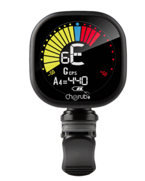 Dieses Bild zeigt das Cherub WST-675 BLK Stimmgerät, welches wiederaufladbar und schwarz ist, mit einem Display, das gelbe, blaue und rote Bereiche sowie weiße Schrift anzeigt und an einer schwarzen Klemme befestigt ist.