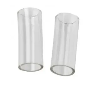 Das Bild zeigt zwei durchsichtige, zylindrische Pearl NP-70/2 Plastic Sleeves auf einem weißen Hintergrund.