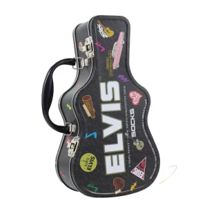Ein schwarzes Perri's Elvis-Geschenkset in einer gitarrenförmigen Metallbox mit Tragegriff, verziert mit bunten Elvis-Presley-Motiven und dem großen Schriftzug „ELVIS“.